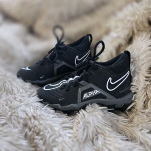 Nike Alpha Menace 3 Shark football cleats